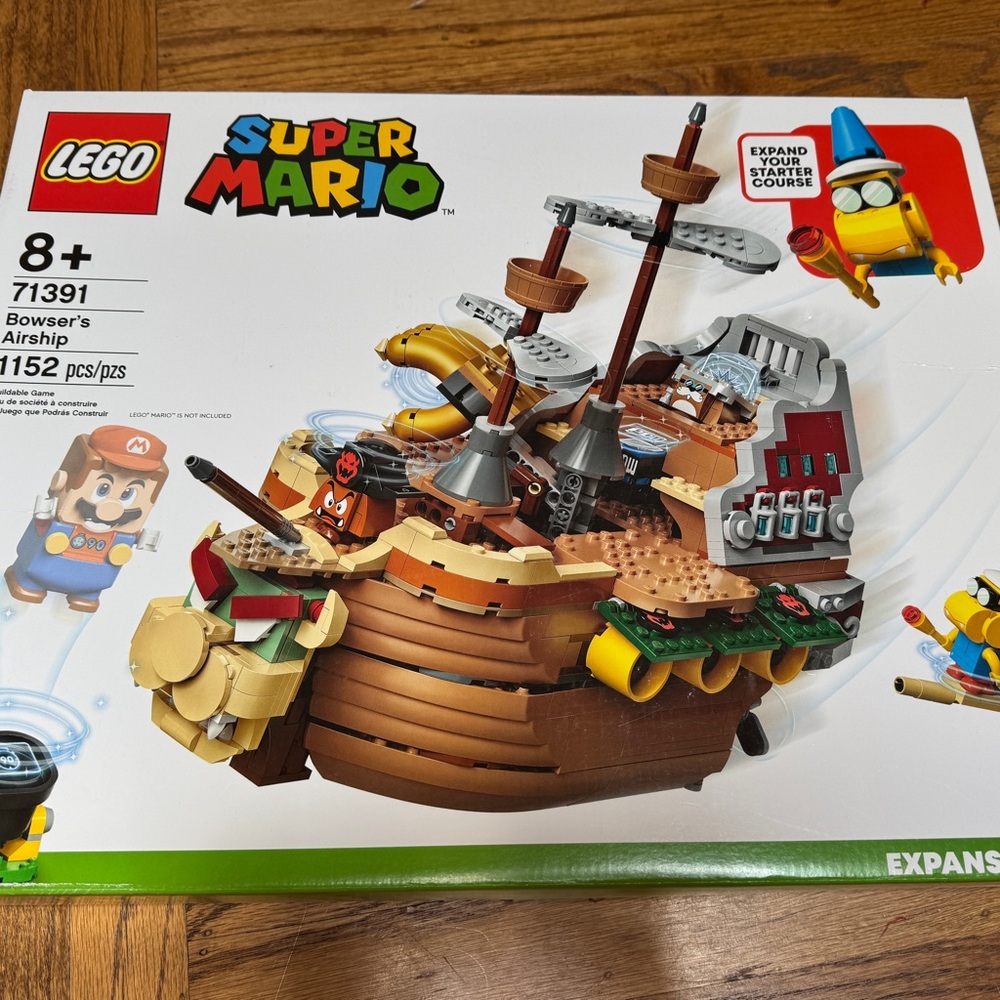 Lego Brown and Yellow Building Set Bowser's Airship
